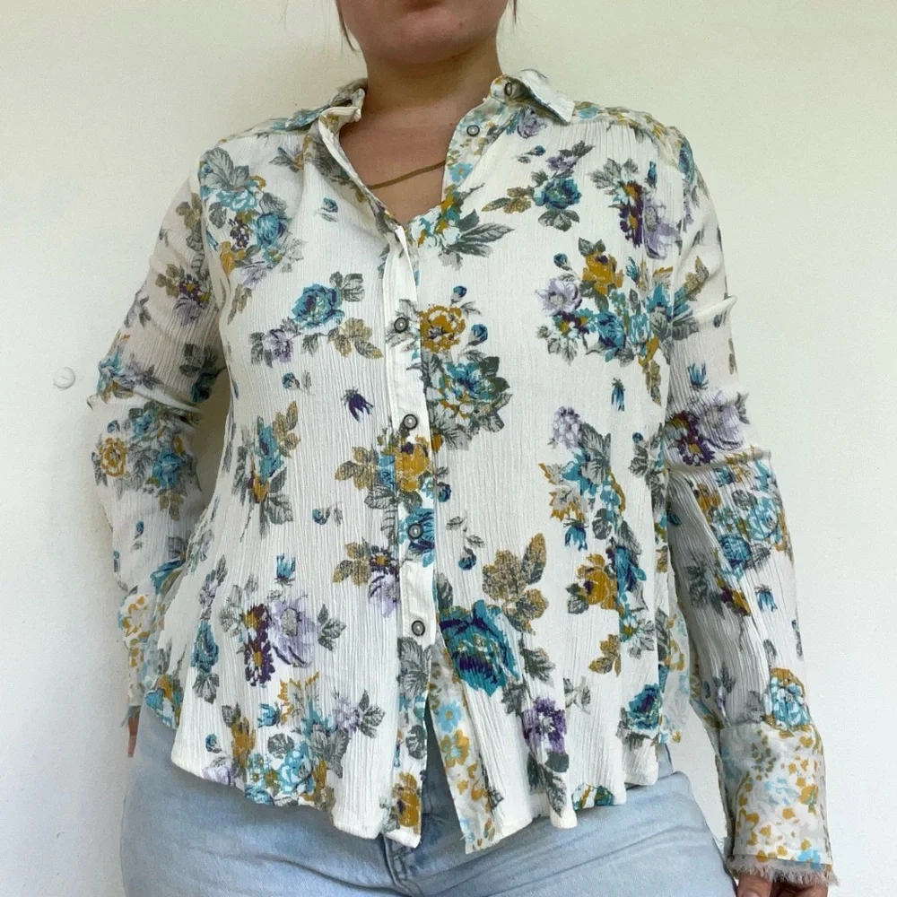 Free People ‘Hold on To Me’ blouse. - Picture 3 of 4